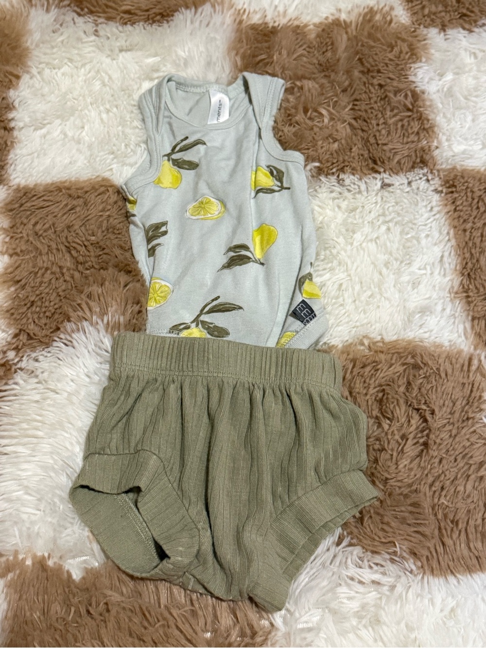 Modern Moments- Lemon 2 Piece Set- Newborn